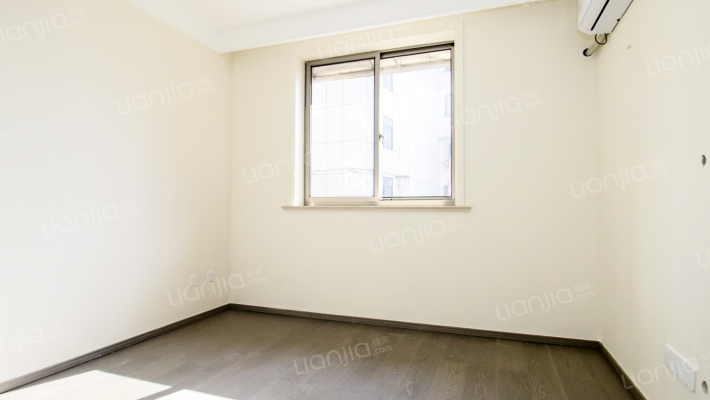 虹一小区二手房实景图