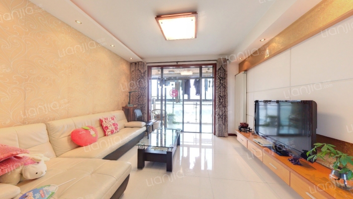 缔景名苑二手房实景图