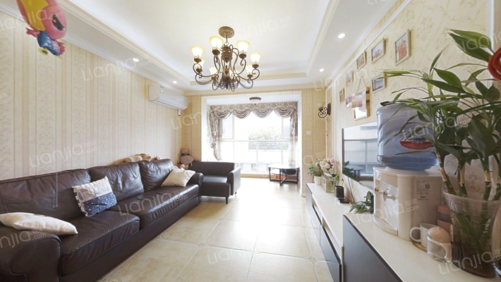 中筑西府兰庭二手房实景图