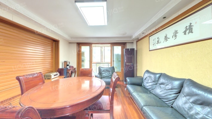 东湖花园二手房实景图