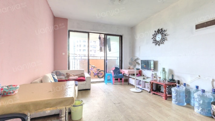 金驰东方樾二手房实景图