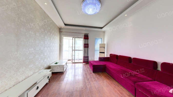 蓝天花园二手房实景图