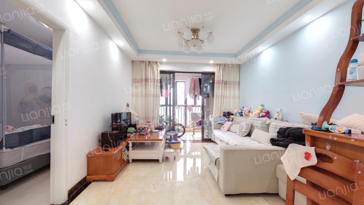 新景豪庭二手房实景图