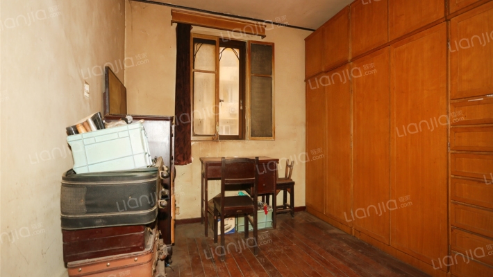 双阳路594弄二手房实景图