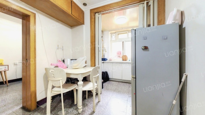 琉璃井东街二手房实景图