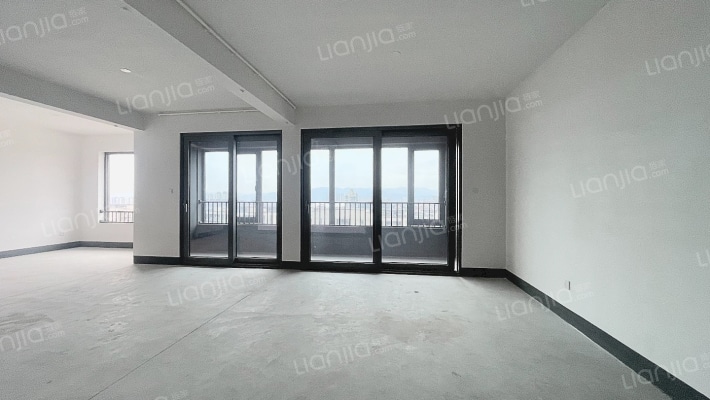 映翠晓园二手房实景图