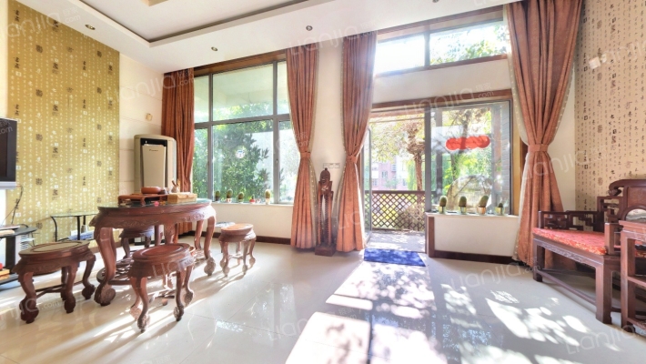 现代华庭(别墅)二手房实景图