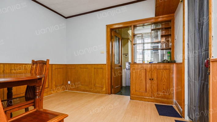 华松西区（仙霞西路700弄）二手房实景图