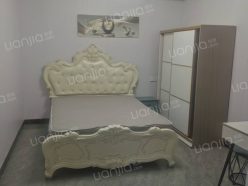 合租·南华公寓 4居室 南卧