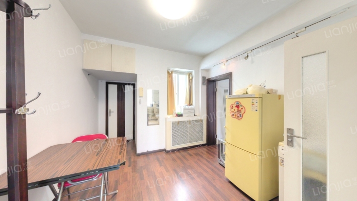 建研院二手房实景图