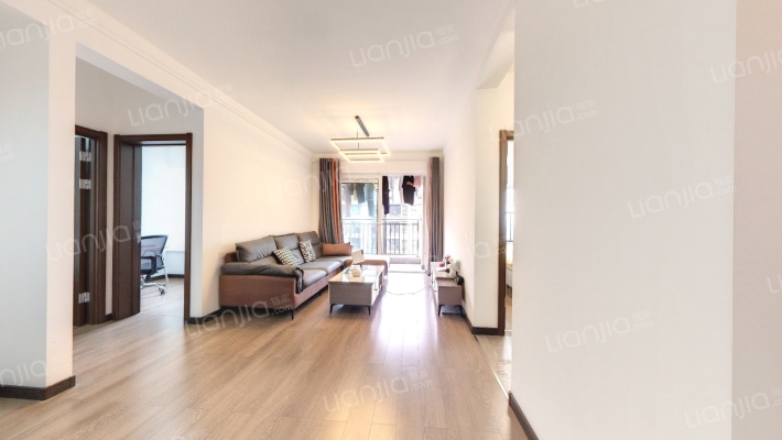 万科四季花城一期二手房实景图