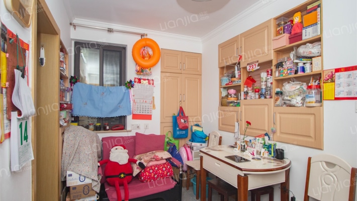 凌兆新村(凌兆路396弄)二手房实景图