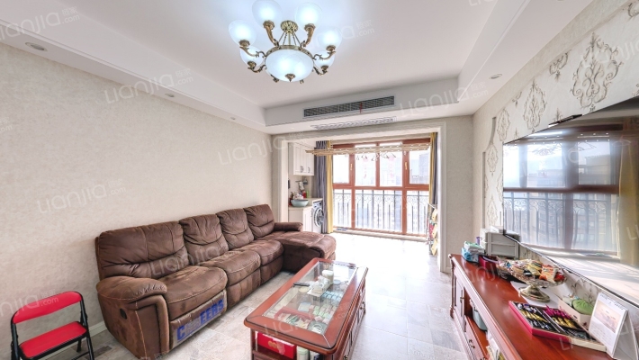 长江世纪广场二手房实景图