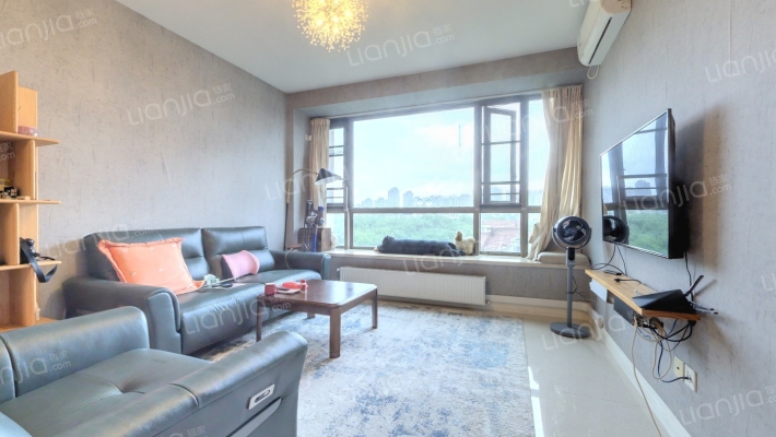 湖畔天下三期二手房实景图