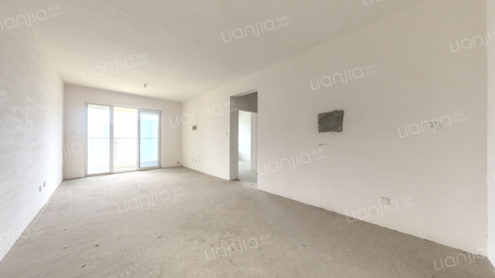 泰合新光华府二手房实景图