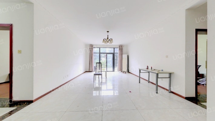 蓝山美树二手房实景图