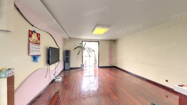 心港假日苑二手房实景图