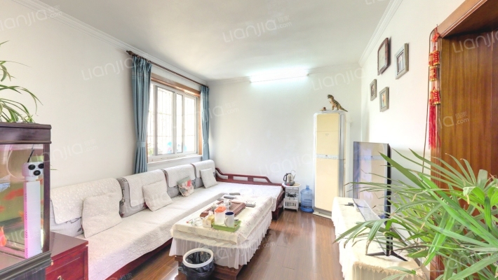 杨镇新村二手房实景图