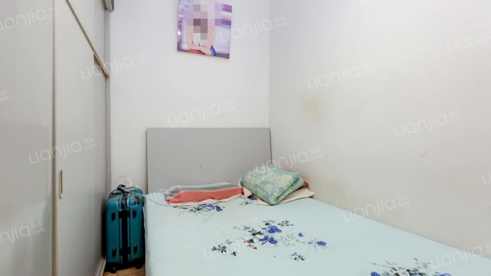 西宝兴路949弄二手房实景图