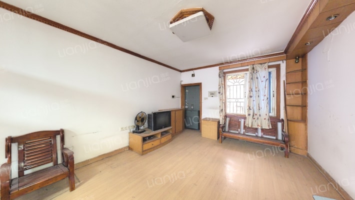 省建六公司小区二手房实景图