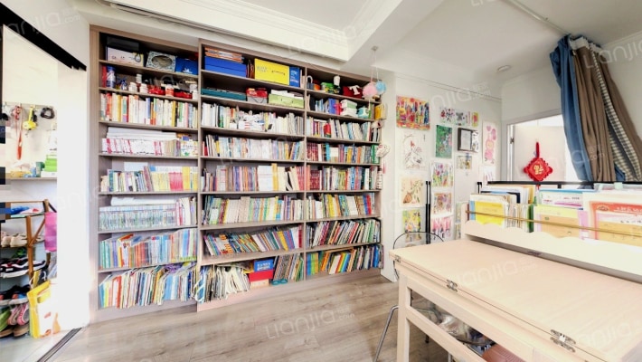 昭化东路200弄二手房实景图