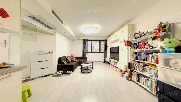 总统公寓二手房实景图