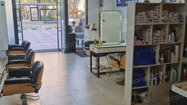 美泰天街二手房实景图