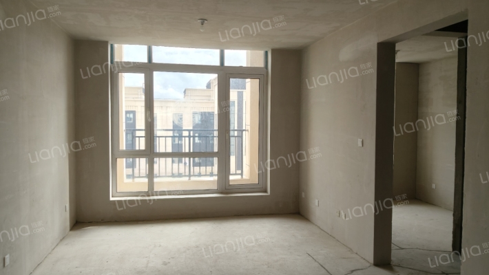 筑石佳岸二手房实景图