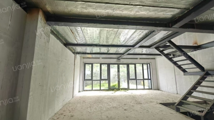 中诚铂悦府二手房实景图