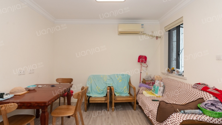 高昌路105弄二手房实景图