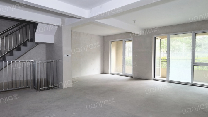 龙湖天璞二手房实景图