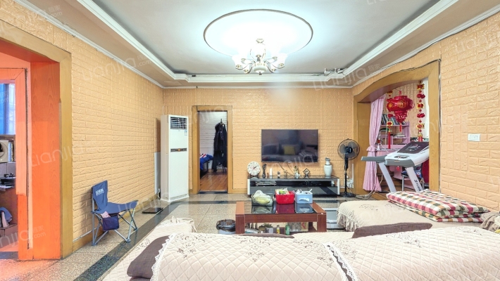 张家花园二手房实景图