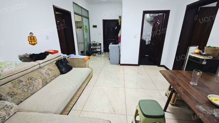 东鸿源小区二手房实景图