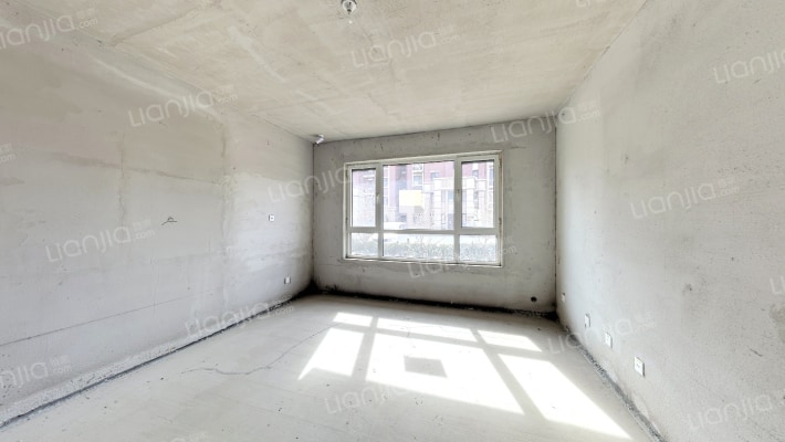 官港溪谷林苑二手房实景图