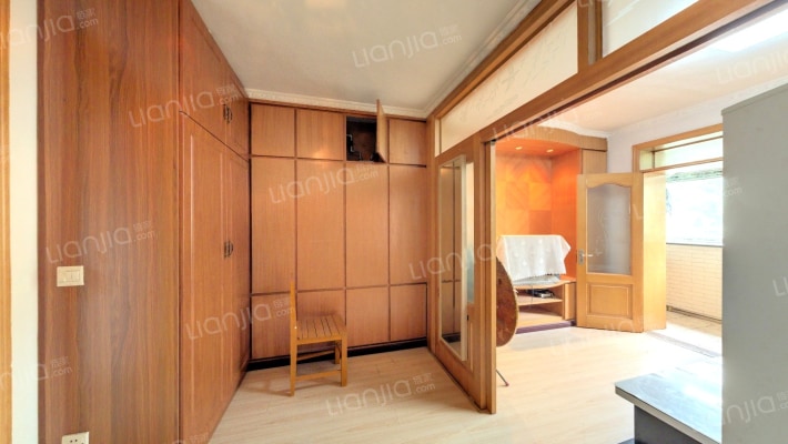 北边城路二手房实景图