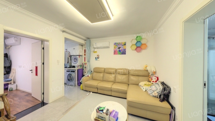 银春小区二手房实景图