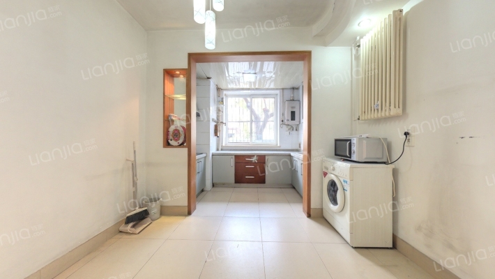 小黄庄前街13号院二手房实景图