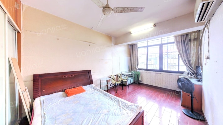 石子冲小区二手房实景图