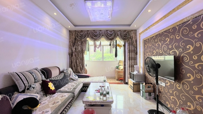 蟠龙小区二手房实景图