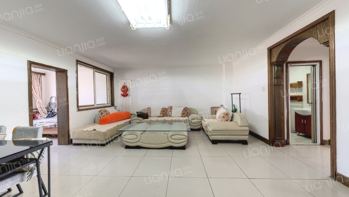 御苑公寓二手房实景图