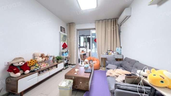 明湖风景二手房实景图