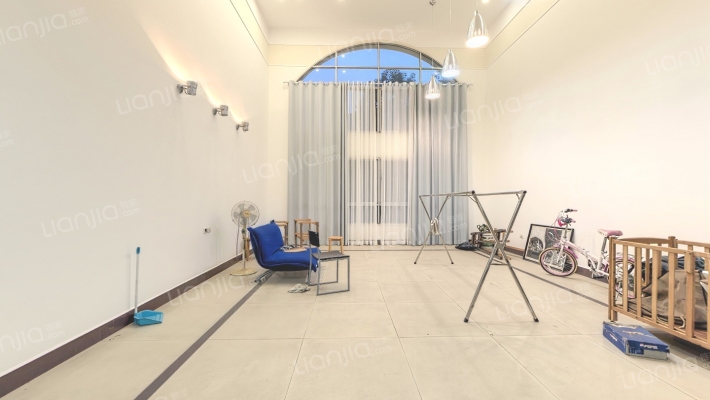 检察院小区二手房实景图