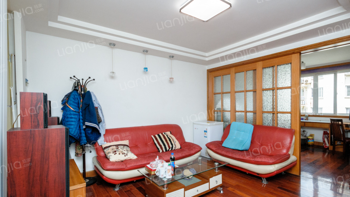 锦绣花苑二手房实景图