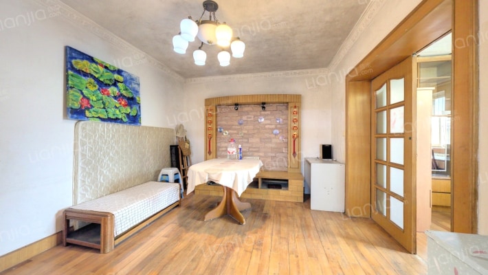 国和路600弄二手房实景图