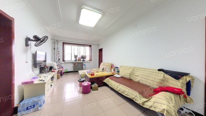 沿湖小区南区二手房实景图