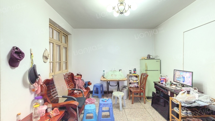 华金新村二手房实景图