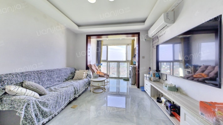 桃园新城新城中虹佳园北区二手房实景图