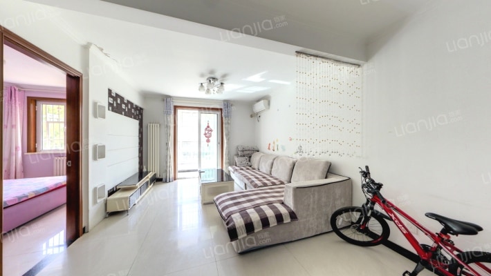 育新花园南里二手房实景图