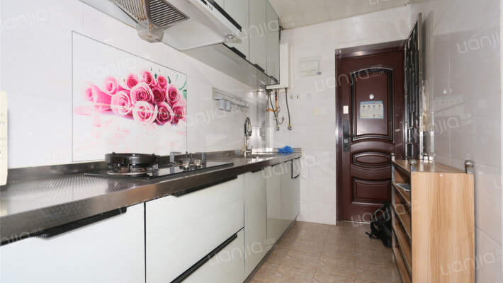 隆昌路700弄二手房实景图