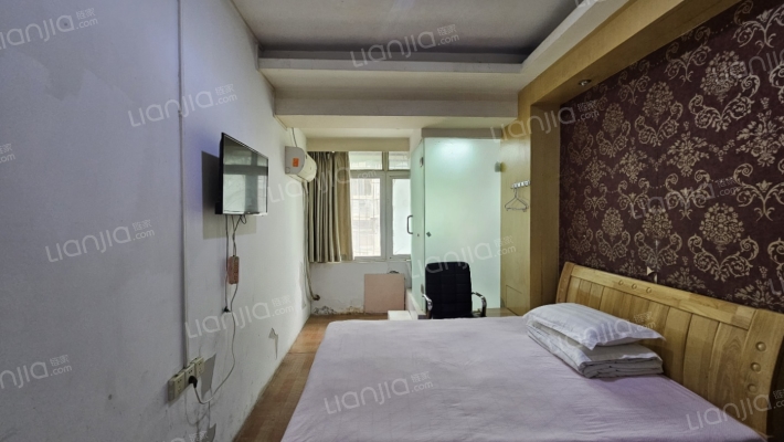 财政专员办家属区二手房实景图